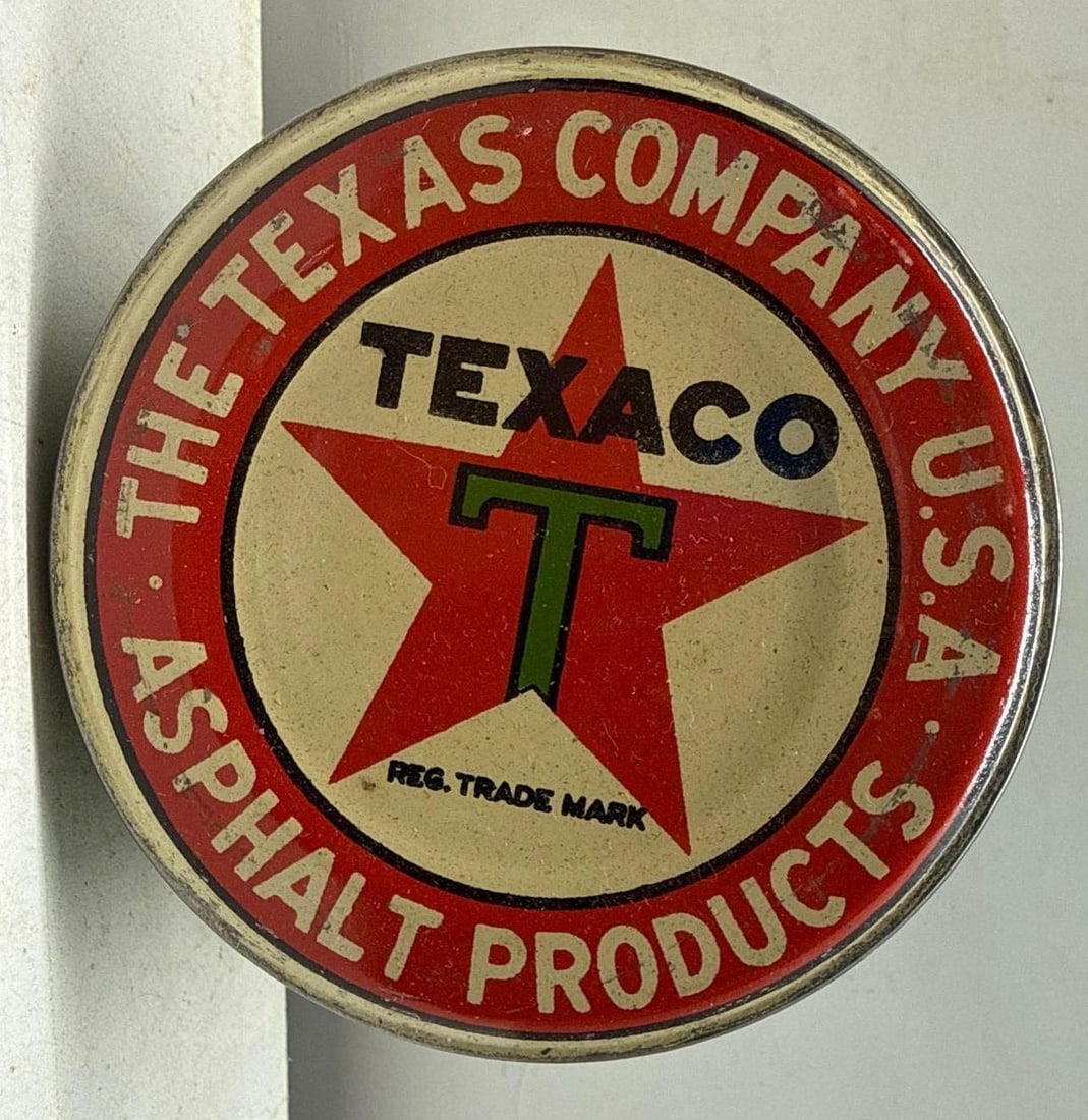 Texaco Plastic Asbestos Roof Cement One Pound Can: Texaco Plastic Asbestos Roof Cement One Pound Can.? Dates to the 1920's and can is empty.? Presents with strong color light wear.