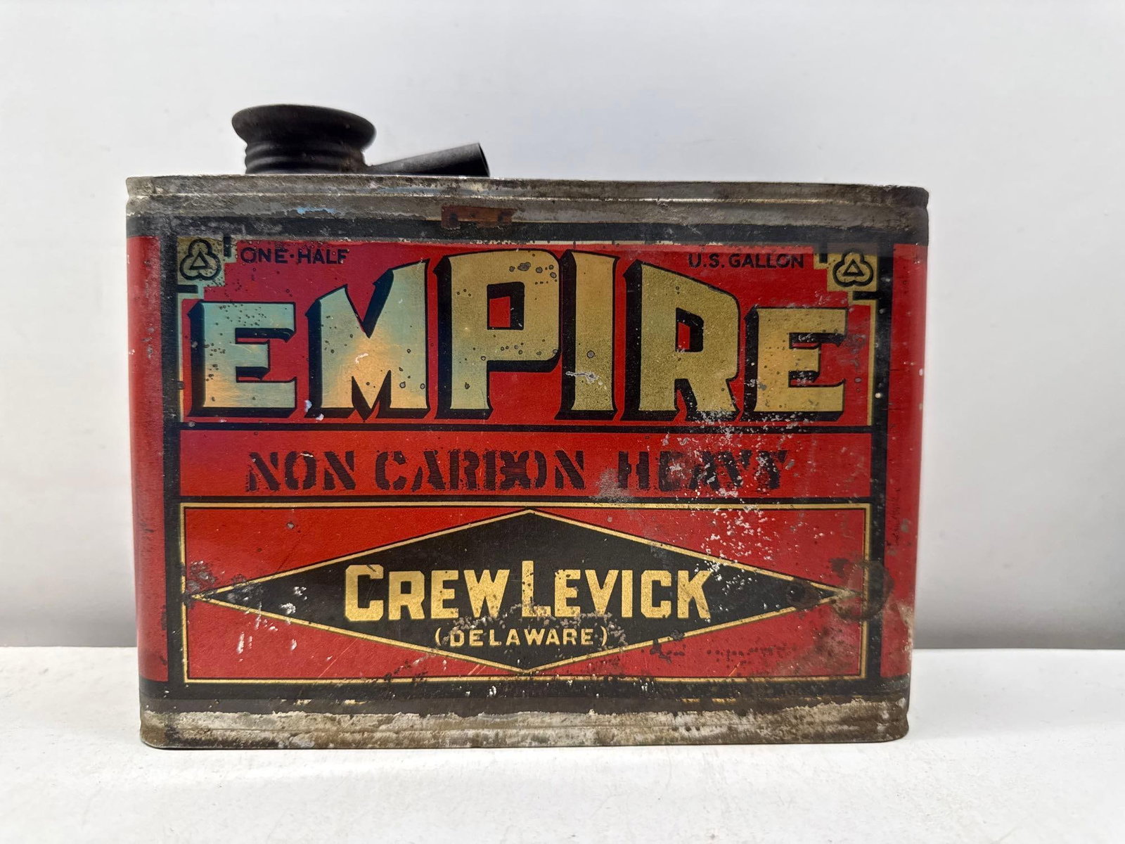 1920's Cities Service Crew Levick 1/2 Gallon Oil Can (1 of 7)