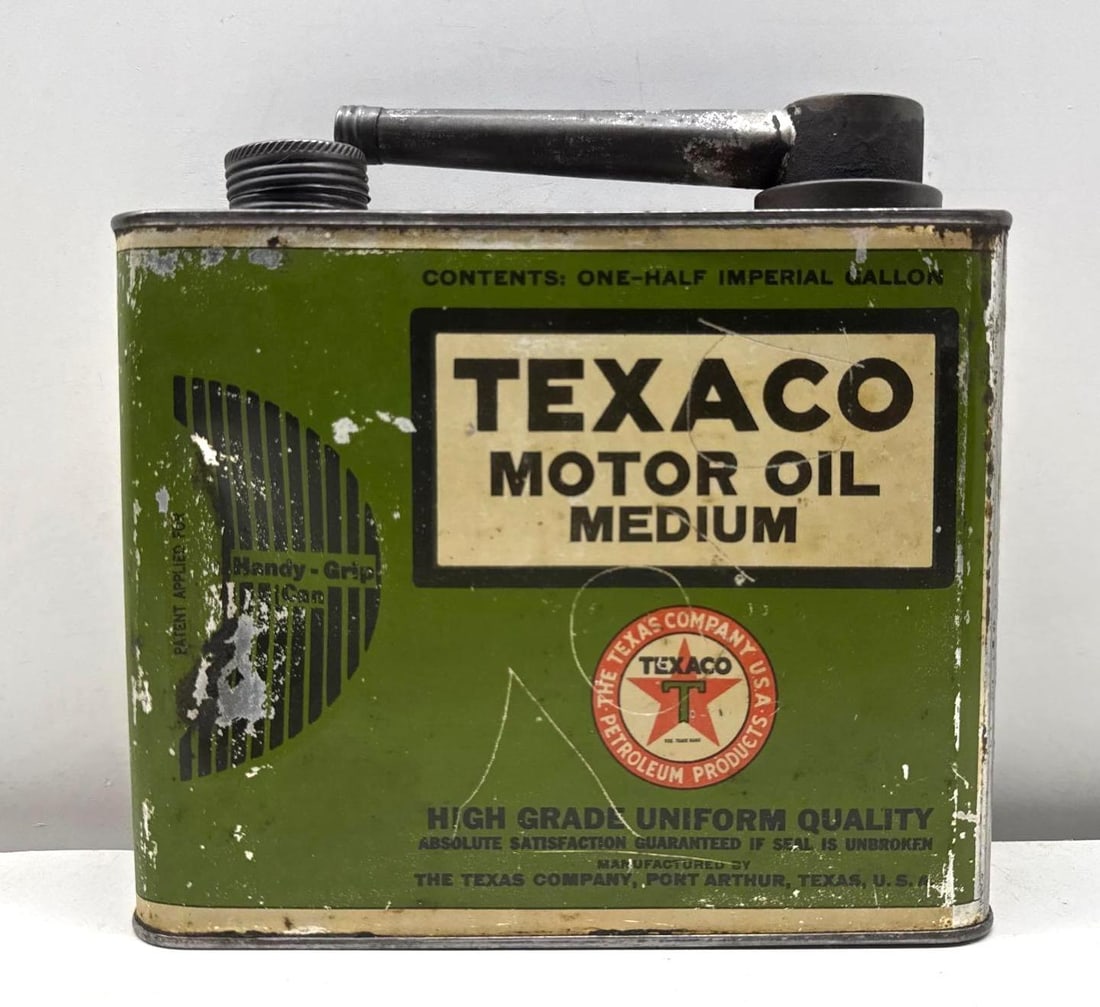 Texaco Motor Oil 1/2 Gallon Can (1 of 7)