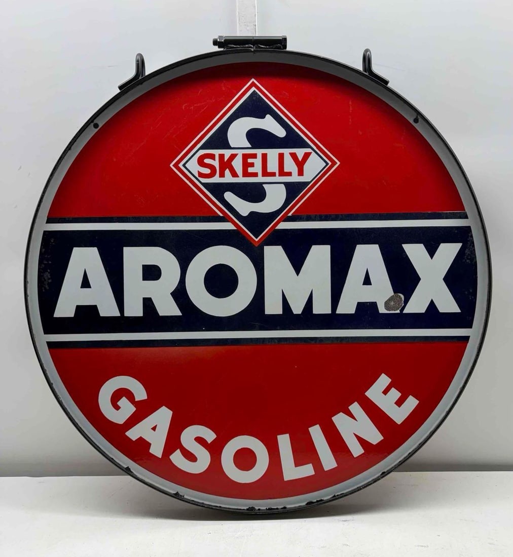 30" Skelly Aromax Gasoline Porcelain Sign (1 of 4)