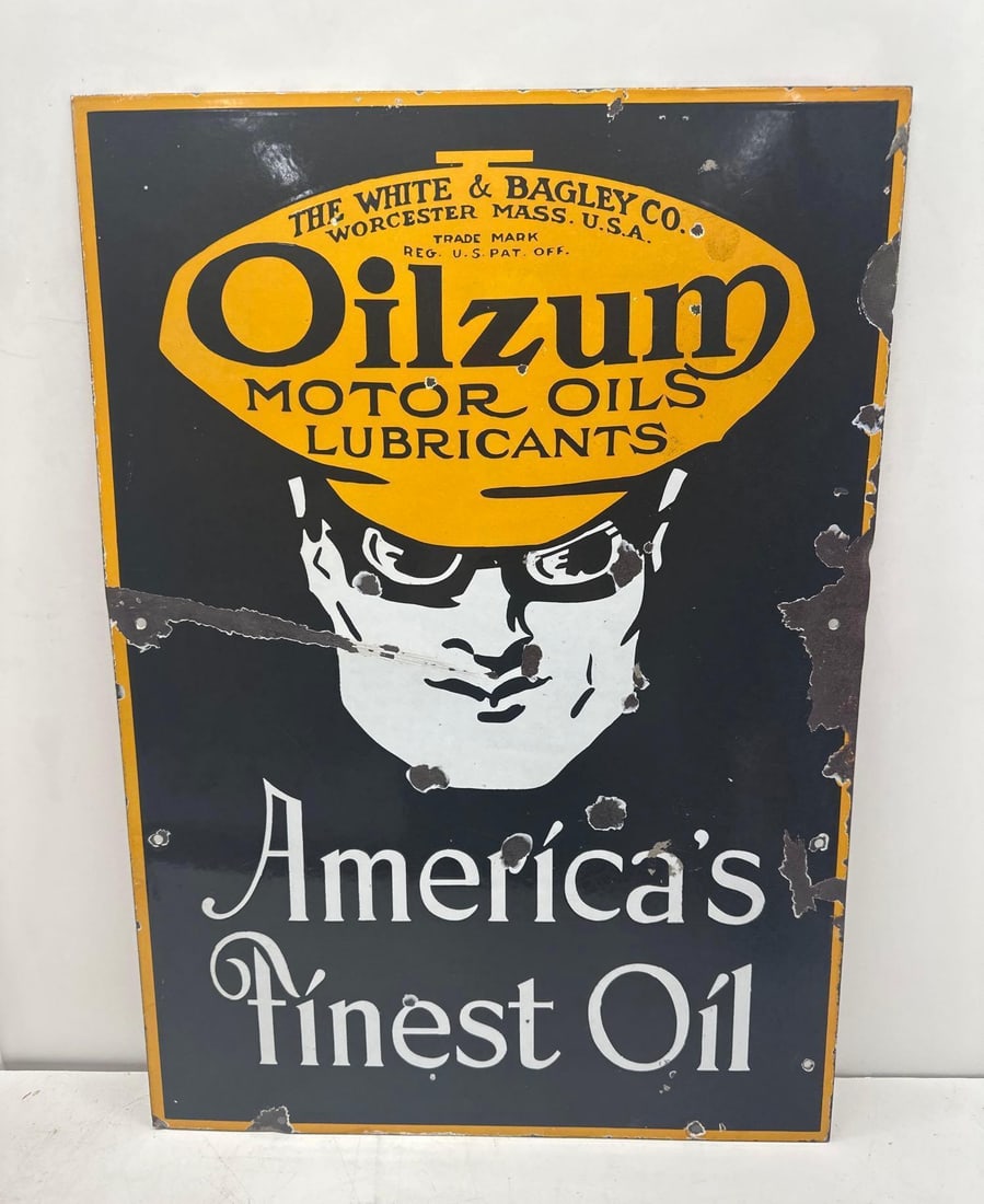 1020's Oilzum "America's Finest Motor Oil" Porcelain Sign (1 of 4)