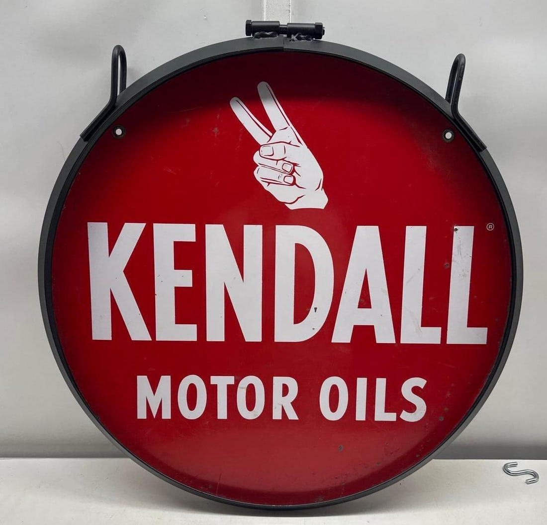24" Kendall Motor Oils Sign w/ Ring (1 of 5)