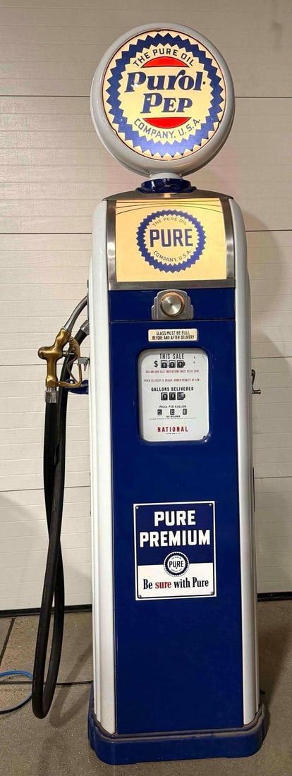 National Model A-38 Gasoline Pump w/ Original 15" Pure Globe (1 of 9)