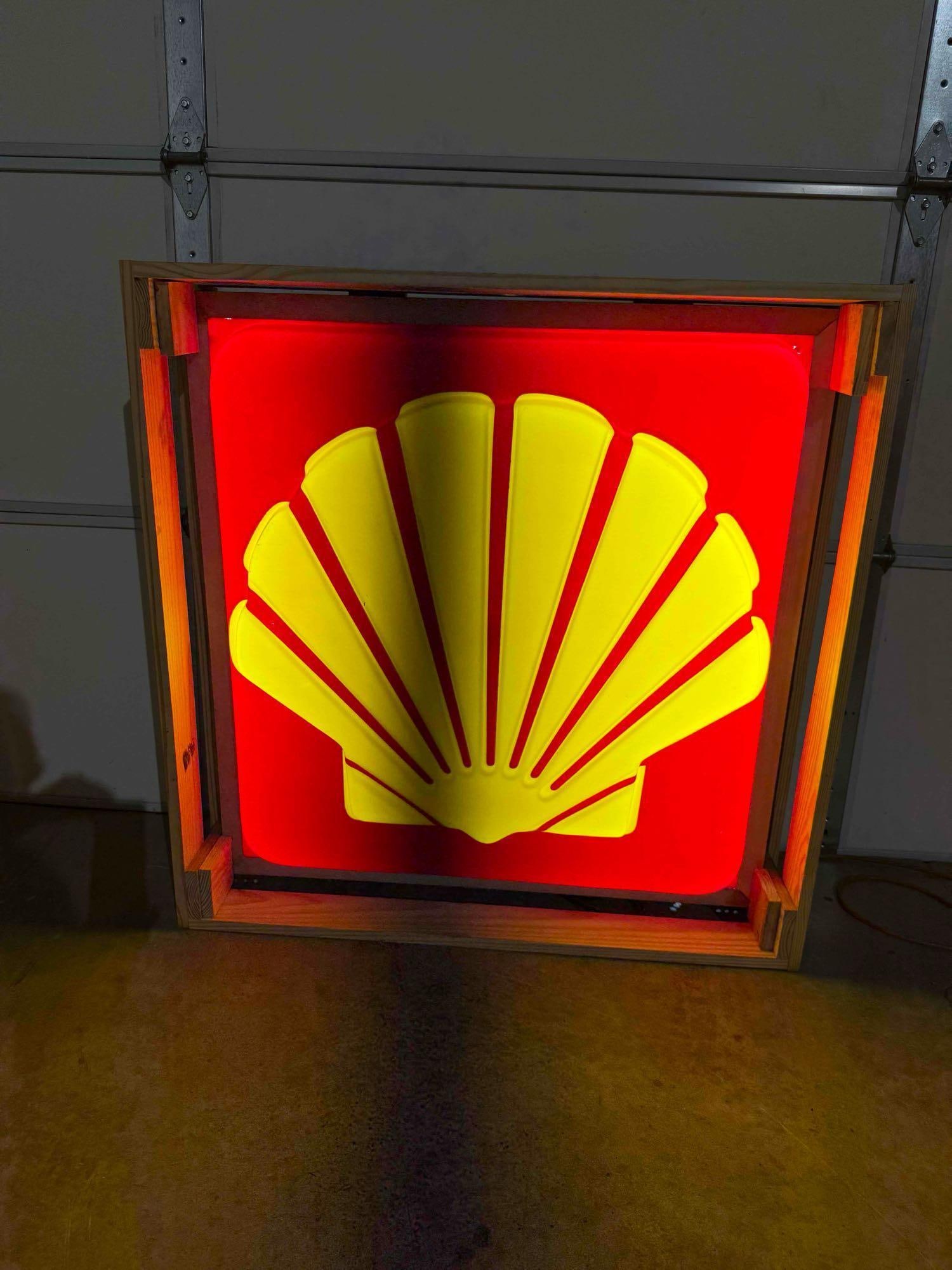 Shell Clam Lighted Sign - 3