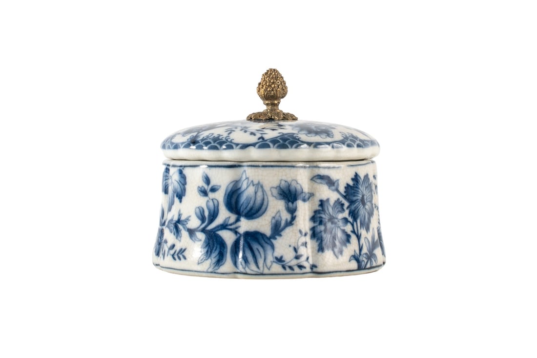 WL Wong Lee "1895" Hand Painted Blue Enamel Porcelain and Bronze Bonbonniere Case (1 of 5)