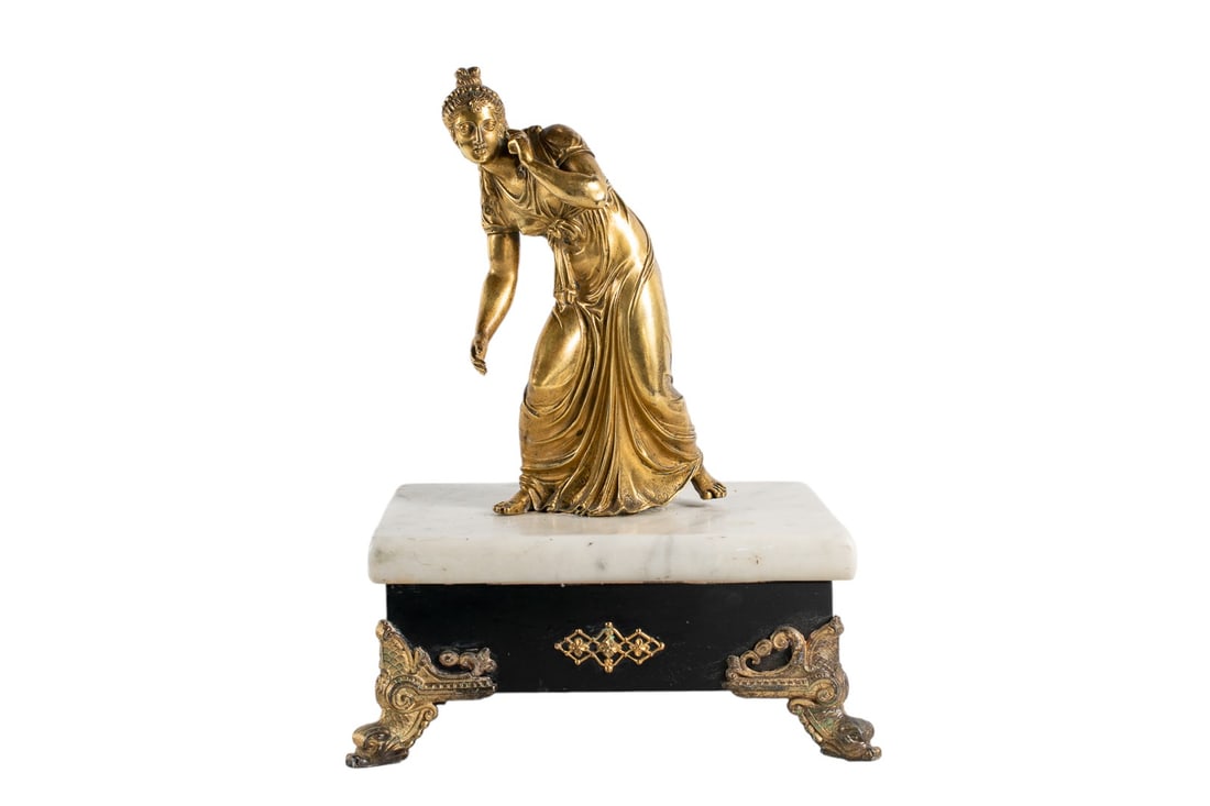 Antique Classical Roman Greek Bronze Woman Statue Figure - 20th Century: Imported from the cobblestone streets of Nice, France, this antique piece measures 9.0" in Length by 9.25" in Width and 13.0" in Height, making it a substantial addition to any collection or as a stan