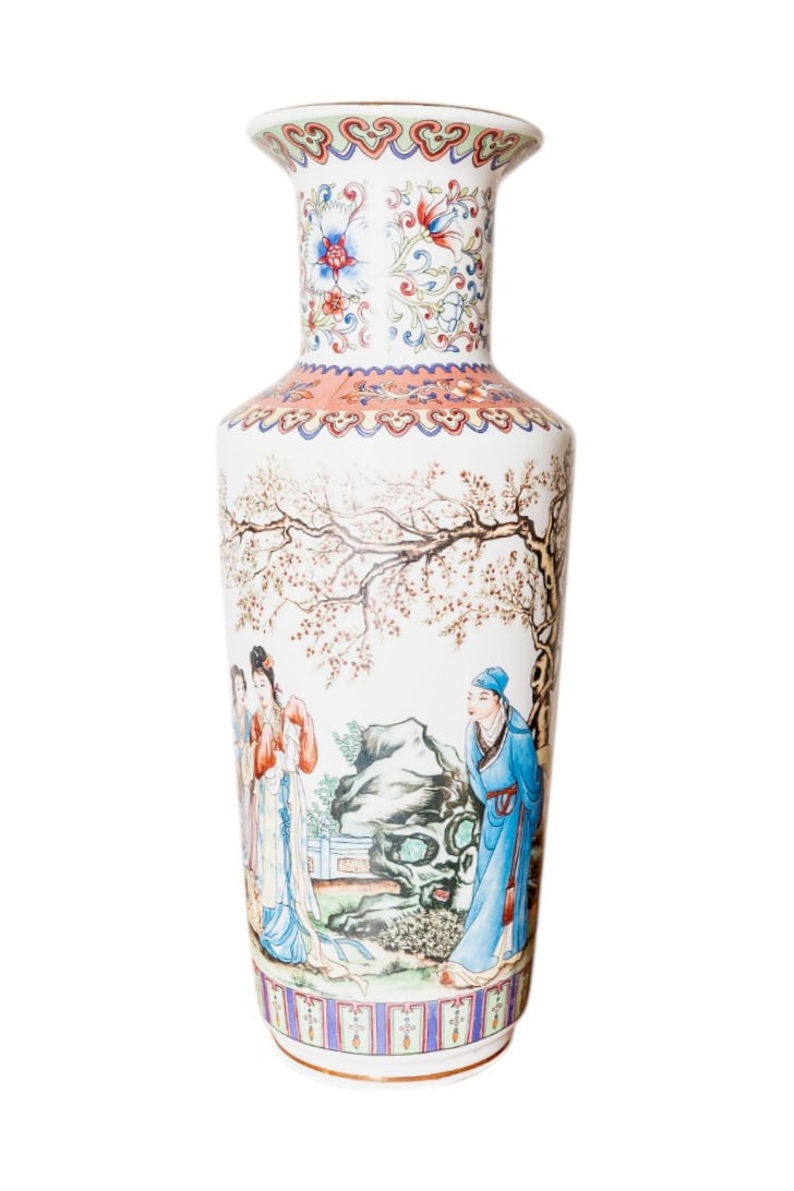 Antique Vase Chinese Multicolor Famille Rose Bangchuiping Rouleau Tall Porcelain Vase, Marked: This Antique Chinese Multicolor Famille Rose Bangchuiping Rouleau Porcelain Vase is a stunning example of traditional Chinese craftsmanship. Featuring vibrant hand-painted floral and figurative motifs