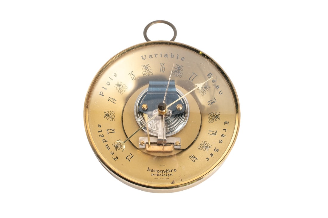 Vintage Brass SITEC Barometer Precision - Modele Depose: Vintage Brass SITEC Barometer Precision - Modele DeposeCirca: 20th CenturyOrigin: Sourced in Nice, FranceMeasurements: 5.5" W x 6.5" L x 1.0" DepthCondition: Very Good & Working Shipping: From USAWe s