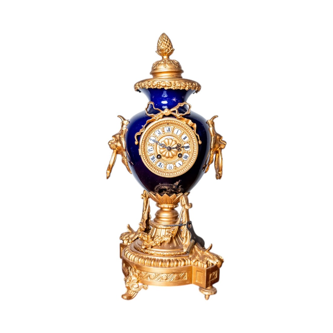 Late 19th Century French Louis XV Revival Porcelain Gilt Bronze Mantel Clock with Blue Porcelain -: This Late 19th Century French Louis XV Revival Porcelain Gilt Bronze Mantel Clock by Richmond Fab Boule Montmartre is an exquisite example of classic French craftsmanship. Featuring ornate gilt bronze