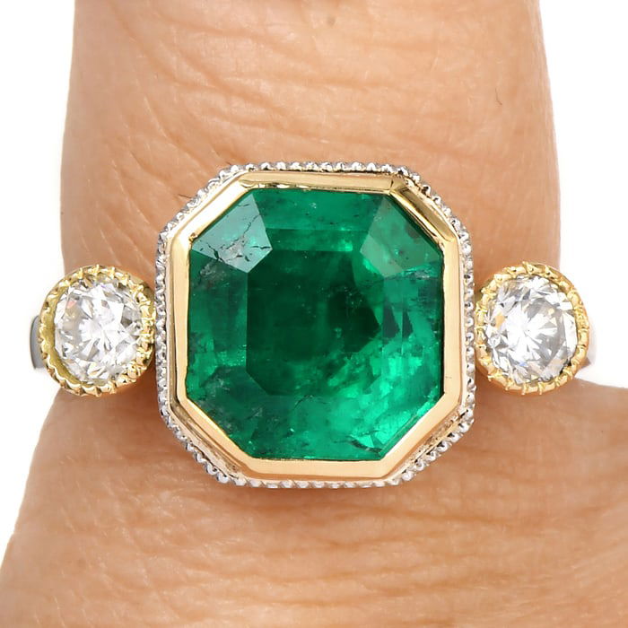 Modern Asscher-cut Emerald 3.97Cts Diamond Platinum Three Stone 18k Gold Ring 7.2 Grams (1 of 5)
