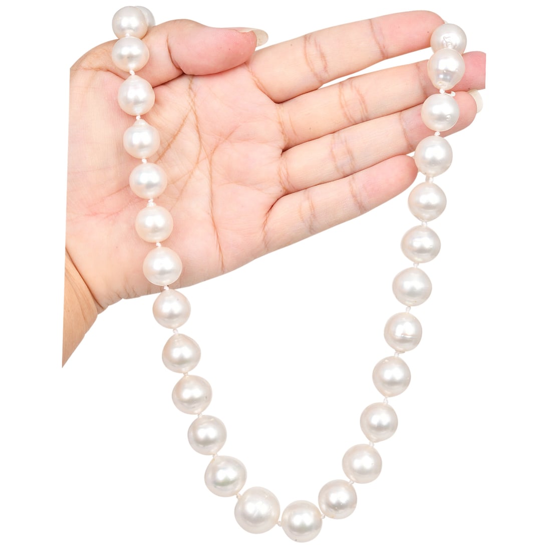 Estate South Sea 12–17mm Pearl 14K Yellow Gold Graduated Necklace 154.6 grams: Estate South Sea 12–17mm Pearl 14K Yellow Gold Graduated Necklace SKU: SCOO-05 Length: 28 inches Total Weight: 154.6 Grams