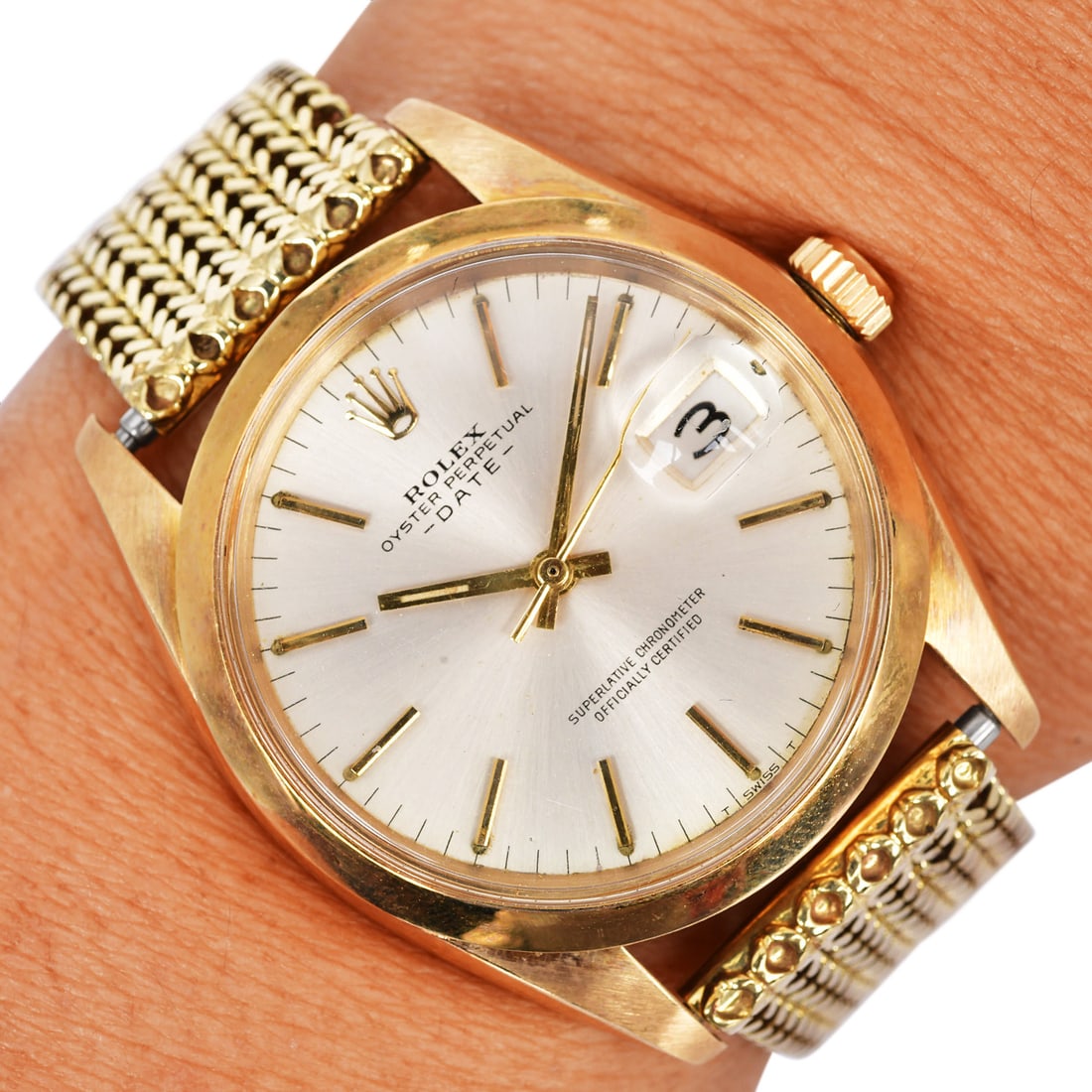 Rolex Oyster Perpetual Date 14K Yellow Gold 34mm Automatic Ref 1500 Watch 89.5 Grams: Rolex Oyster Perpetual Date 14K Yellow Gold Automatic Watch SKU: IJPE-02 Serial Number: 8485** Product Description: This c