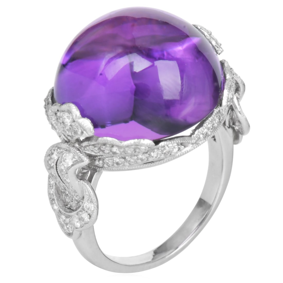Vintage Amethyst 21.50ct Diamond Platinum Cocktail Ring 11.40 Grams: Vintage Amethyst Diamond Platinum Cocktail Ring SKU: WD-WYFO-39 Description: This elegant vintage cocktail ring features a striking