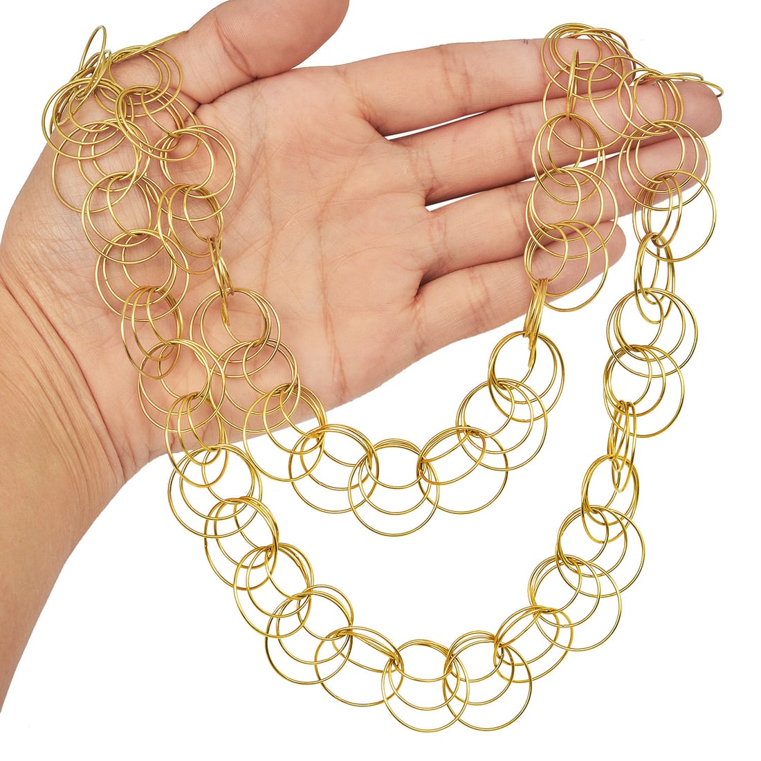 Italian 18K Yellow Gold Interlocking Multi-Circle Chain Necklace 99.4 Grams: Italian 18K Yellow Gold Interlocking Multi-Circle Chain Necklace Origin: Italian Material: 18 Karat Yellow Gold Length: 44 inches Weight: 99.4 grams SK