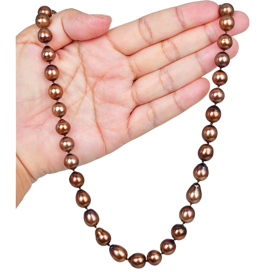Iridesse Baroque Chocolate Pearl 0.85ct Diamond 18K Yellow Gold Necklace 60.5 Grams: Item: Iridesse Baroque Chocolate Pearl & Diamond Necklace Description:Necklace by Iridesse featuring forty-five (45) baroque saltwater cultured Tahitian-type pearls in rich chocolate hues, measuring a