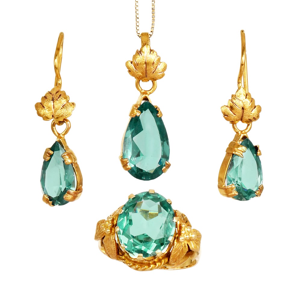 Vintage 11.00ct Aquamarine 16K Yellow Gold Floral Jewelry Suite 8.6 Grams: Item: Vintage Aquamarine 16K Yellow Gold Floral Jewelry Suite SKU: TSMI-01 Metal: 16K Yellow Gold Description:Vintage floral motif jewelry suite featuring