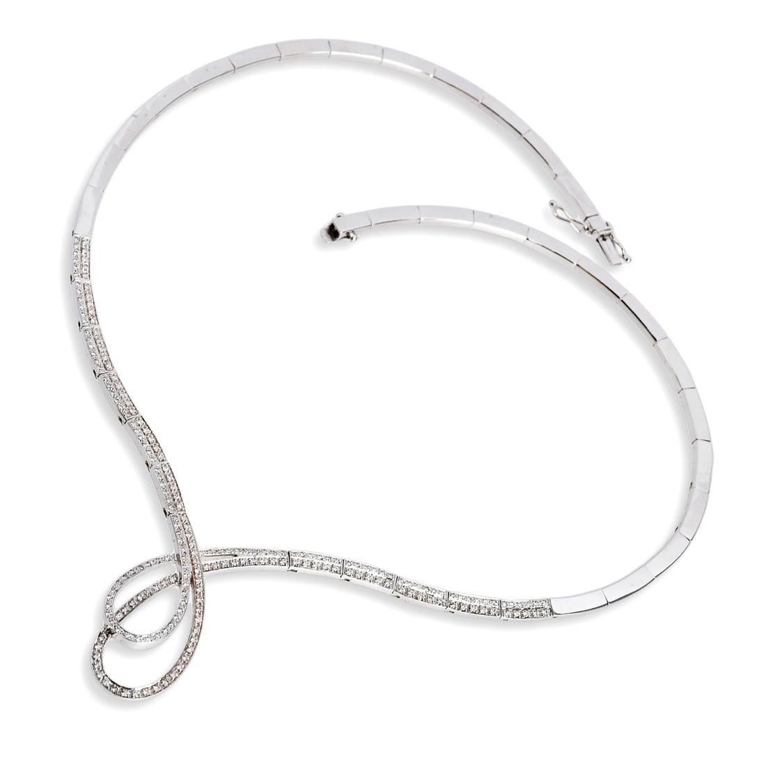 Estate Diamond 18K White Gold Woven Necklace: Estate Diamond 18K White Gold Woven Necklace Elegant and distinctive, this estate necklace is crafted in fine 18K white gold featuring an intricate woven design. Accented throughout with round brillia
