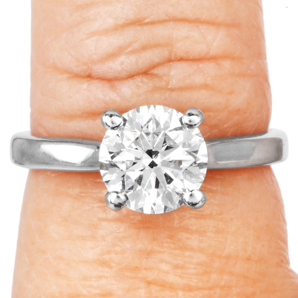 GIA 1.32ct Diamond 14K White Gold Solitaire Engagement Ring 2.7 Grams: GIA 1.32ct Diamond 14K White Gold Solitaire Engagement Ring Metal: 14K White Gold Ring Size: 4.5 (resizable) Primary Stone: Diamond (GIA Certified# 7235258891)</