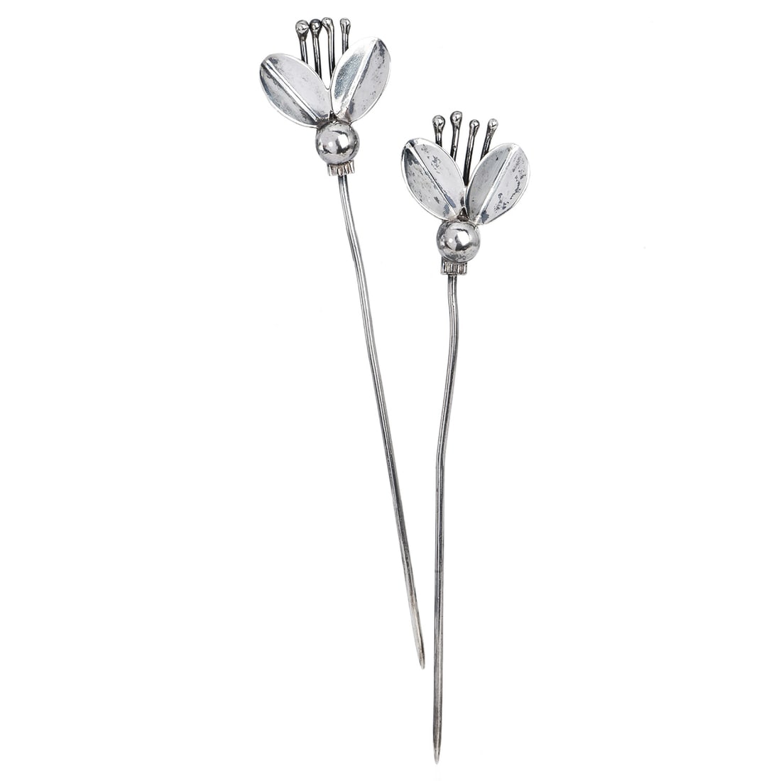 Antique Sterling Silver Matching Hat Pins 12.6 grams: Antique Sterling Silver Matching Hat Pins Metal: Sterling Silver Length: Approximately 4.5 inches Total Weight: Approximately 12.6 grams Design: Matching Hat Pins Era: Antique SKU: ERJE-185