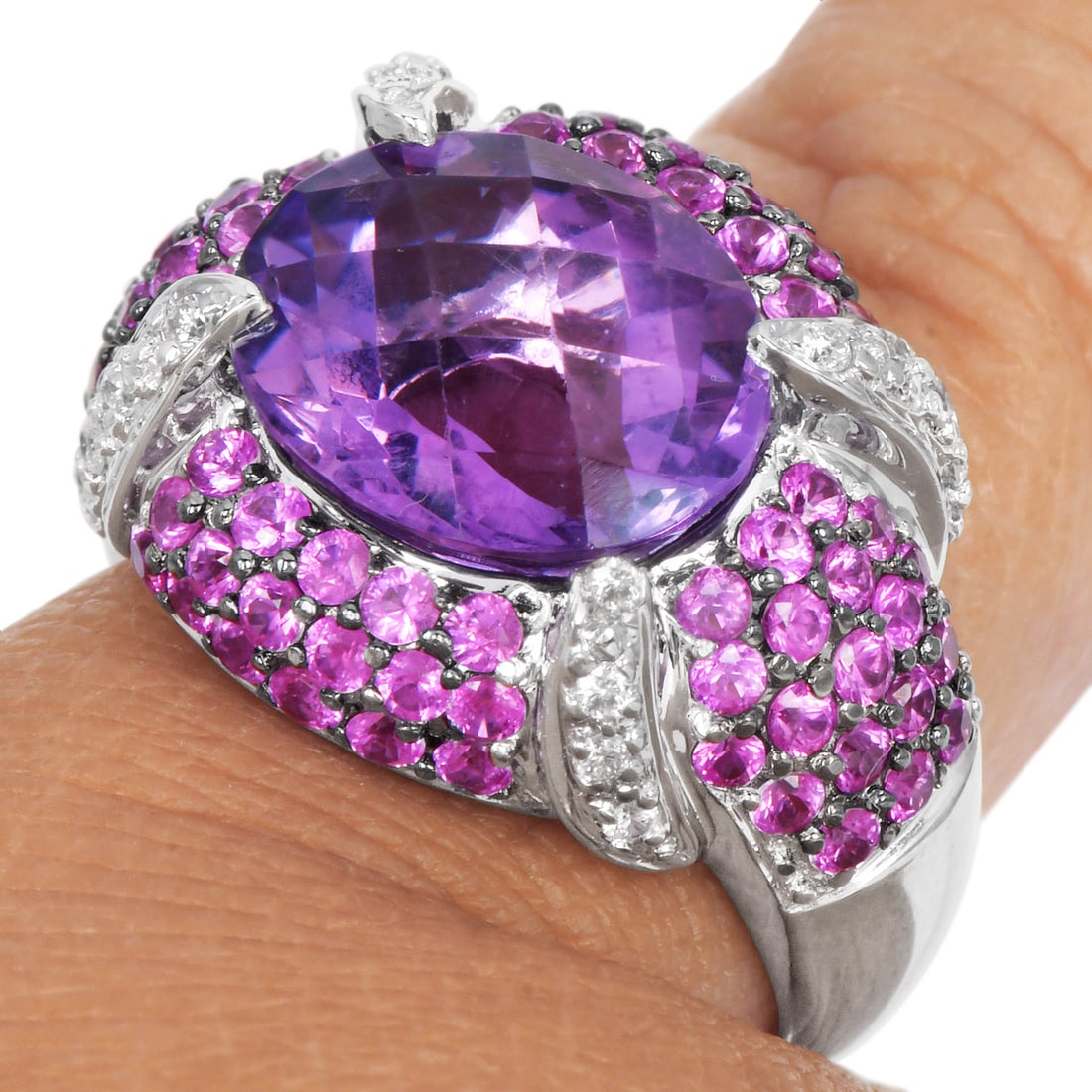 Estate Amethyst 4.70ct Pink Sapphire Diamond 18K White Gold Cocktail Ring 10.4 Grams: Amethyst Pink Sapphire Diamond 18K White Gold Cocktail Ring Metal: 18K White Gold Ring Size: 7 Total Weight: Approximately 10.4 grams Primary Stone: Amethyst Cut: Checkerboard Cut Total Carat Weight: