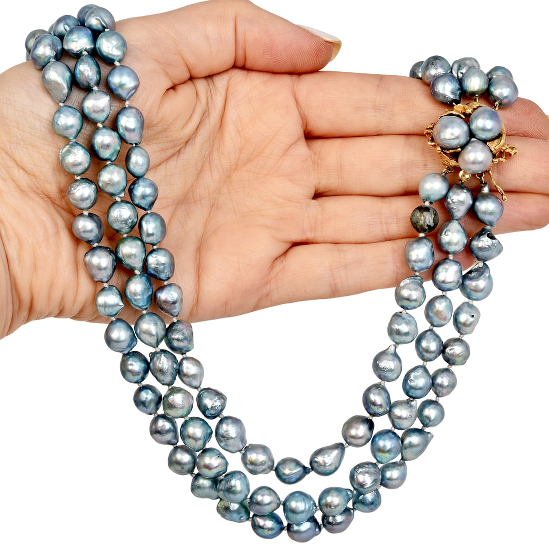 Blue Pearl 14K Yellow Gold Triple-Strand 20.25" Necklace 126.1 grams: Blue Pearl 14K Yellow Gold Triple-Strand 20.25" Necklace 126.1 grams Design: Triple-Strand Necklace Pearls: Semi-Baroque Blue Pearls Construction: Individually K