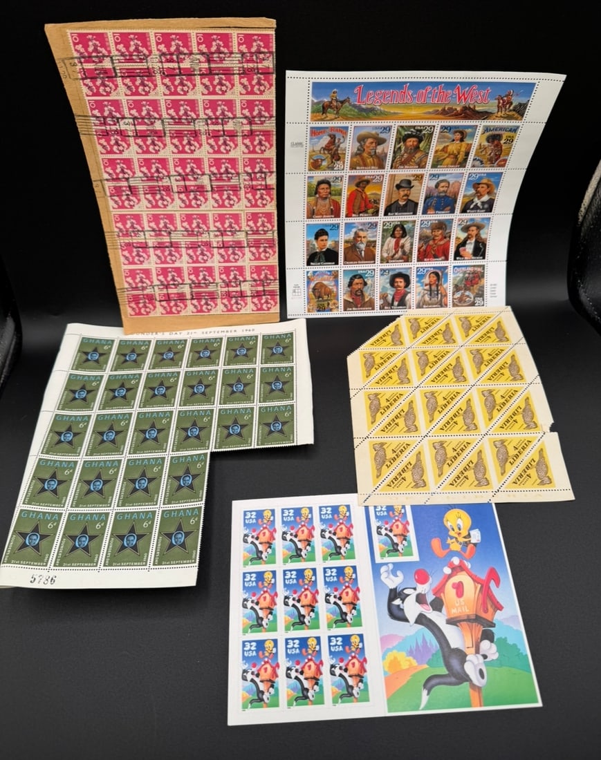 Ghana, Warner Brothers & More Sheets Of Stamps Lot: Ghana, Warner Brothers & More Sheets Of Stamps Lot