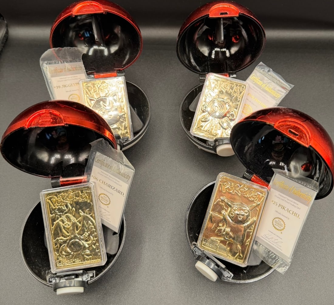 1999 Special Edition Pokemon Charizard, Pikachu, Jigglypuff & Poliwhirl Trading Cards & Balls (1 of 1)