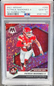 2021 Mosaic Patrick Mahomes No Huddle Pink Card /20