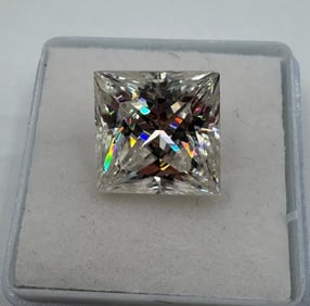 Princess Cut 10 CT Moissanite With Certificate Of Authenticity