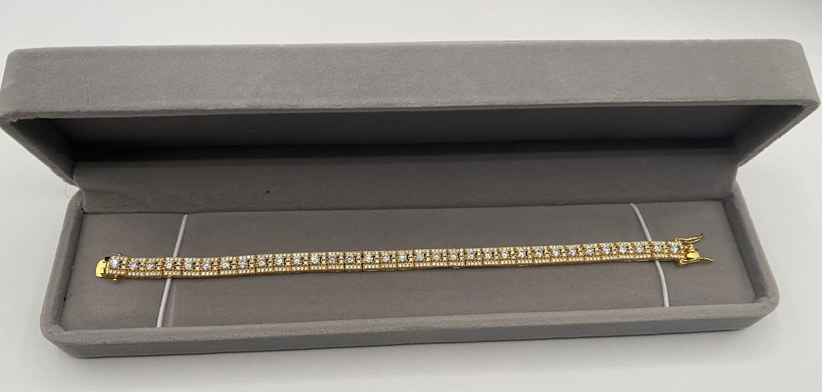 Moissanite VVS Bracelet (1 of 3)