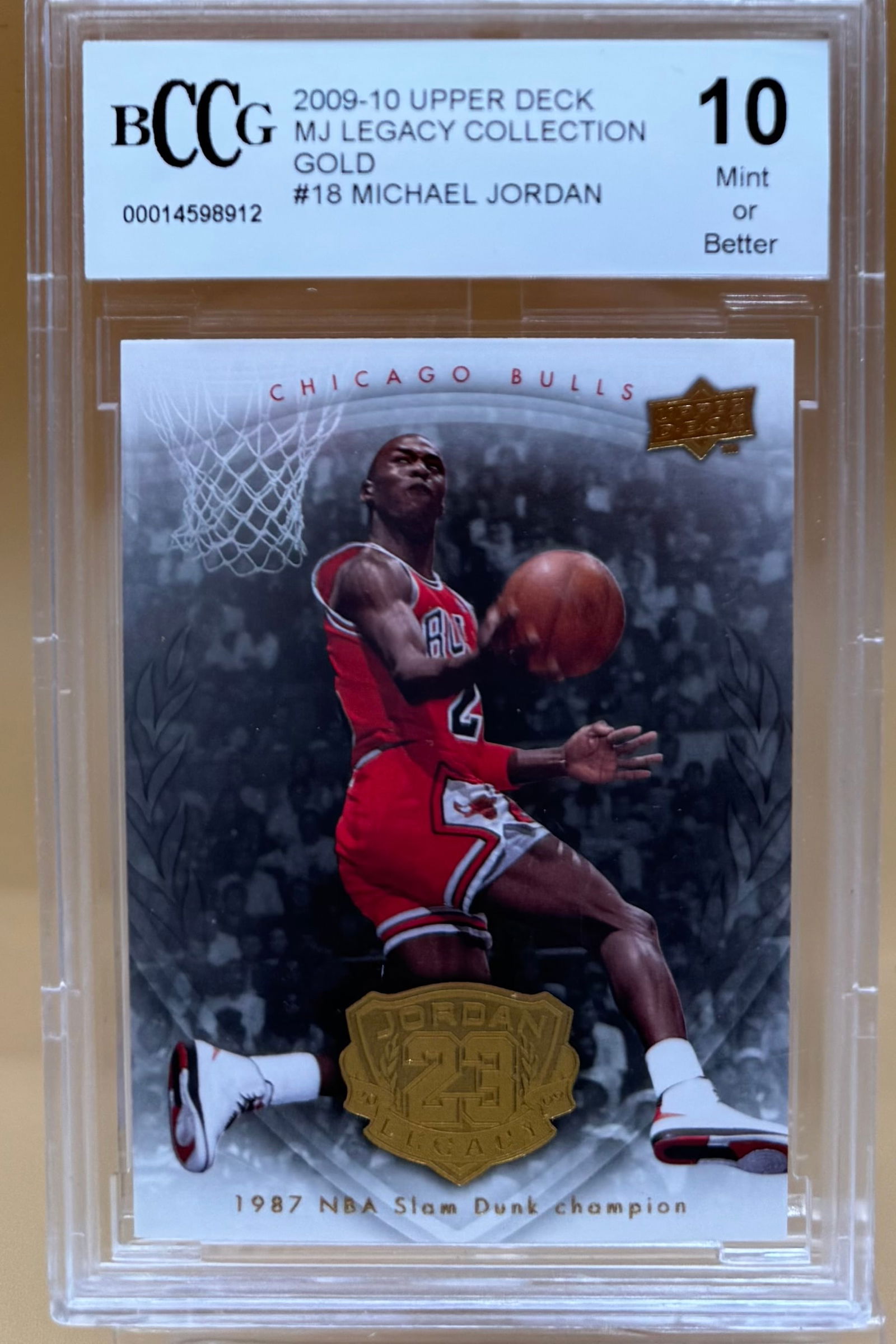 Michael Jordan Gold Legacy Card (1 of 2)