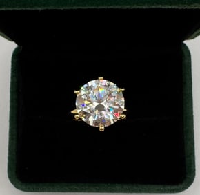 10 Carats VVS Moissanite Ring