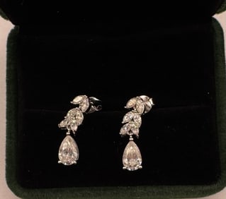 Pair Of 2 Carats Earrings Moissanite With Certificate Of Authenticity