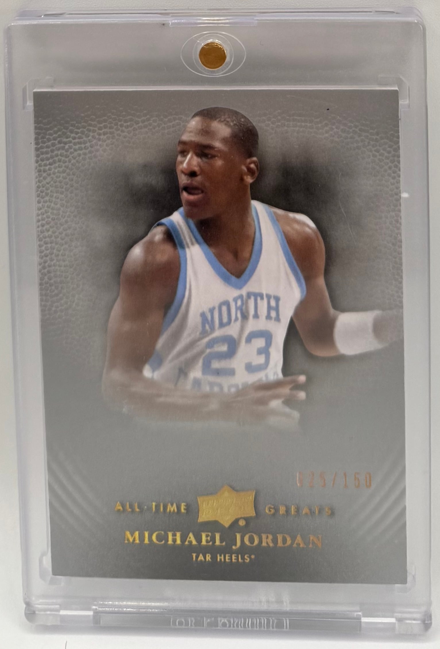 Upper Deck All-Time Greats Michael Jordan Tar Heels Serial /150 (1 of 2)