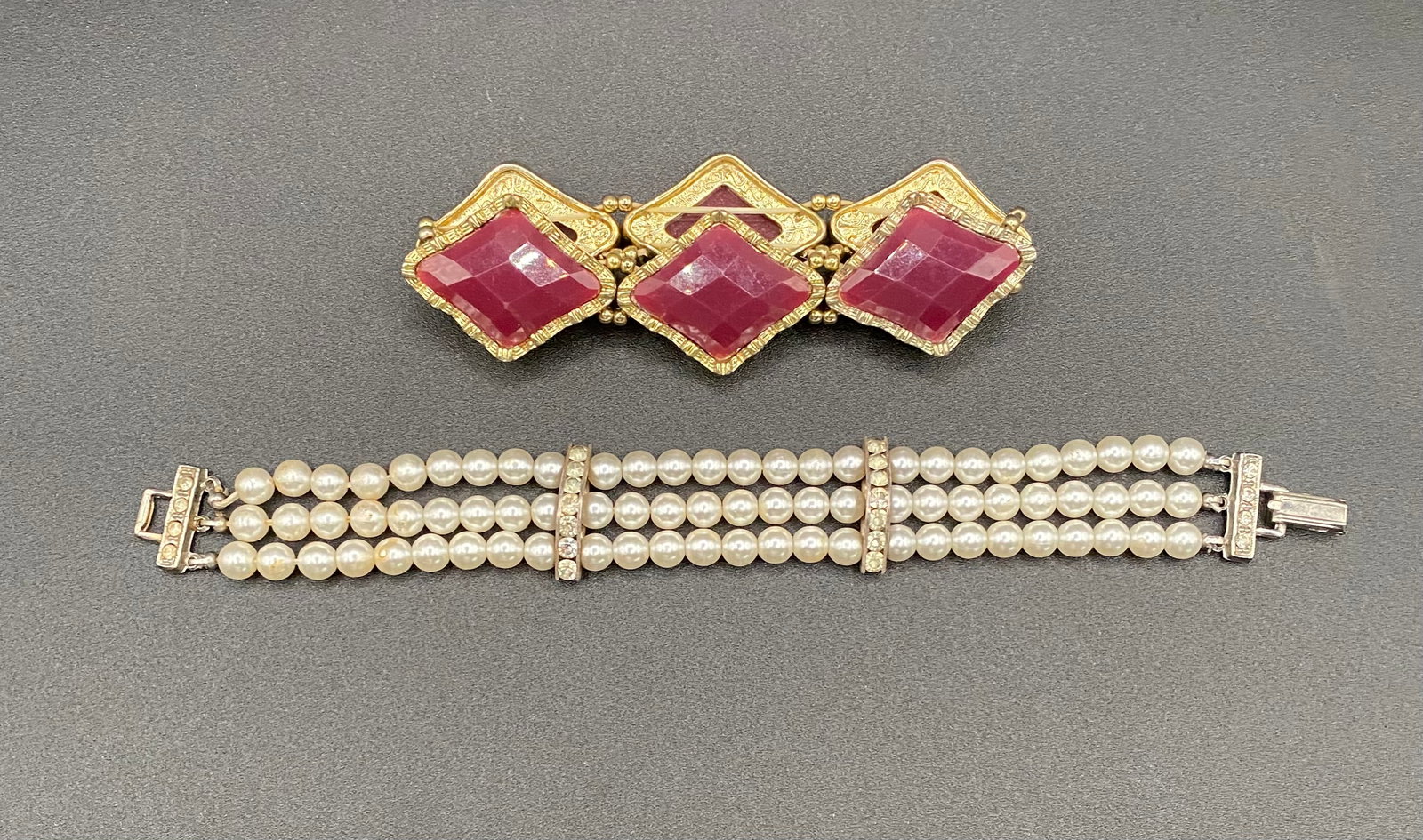 Vintage Jewelry Set - 3-Strand Faux Pearl Bracelet & Ruby-Tone Cabochon Brooch (1 of 1)