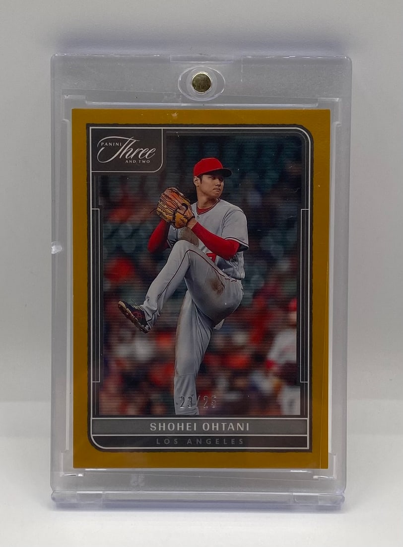 Shohei Ohtani Gold Parallel /25 (1 of 2)