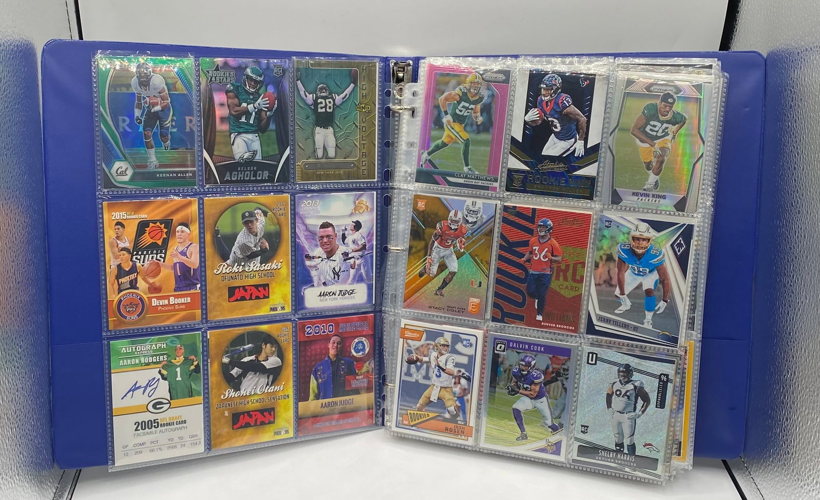 Sport Cards Binder: Sport Trading Cards Binder. Binder has over 200 cards