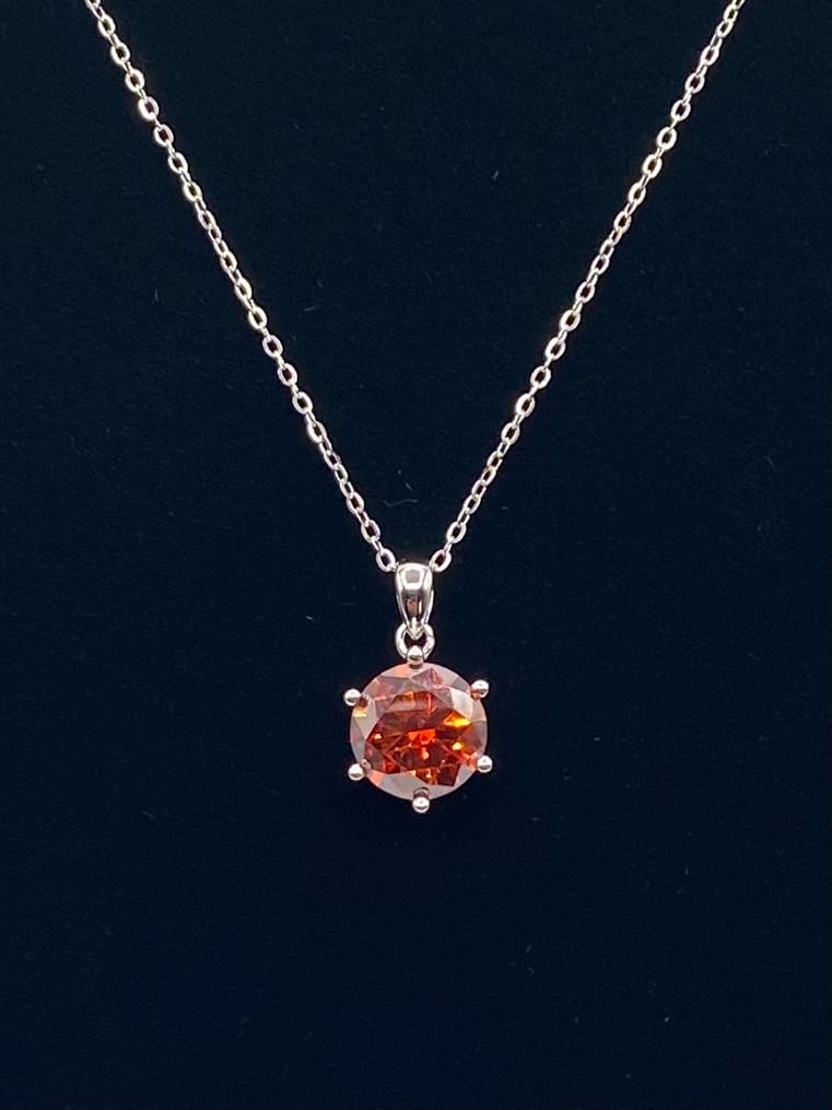 4.00 CT Red VVS Moissanite Pendant Necklace (1 of 2)