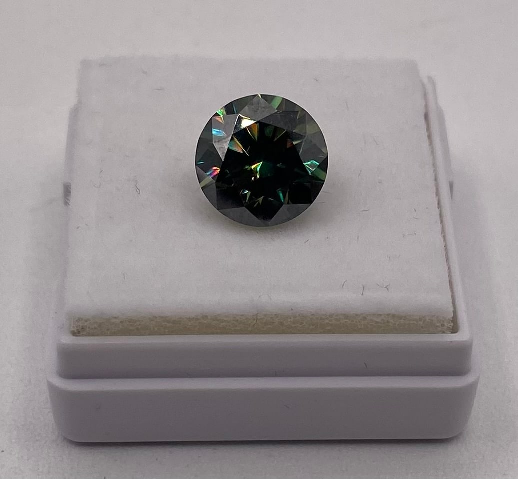 3 Carats Green VVS Stone: 3.00 CT VVS1 green Color Round Cut Loose Moissanite w/ Certificate - Diamond Tester Pass