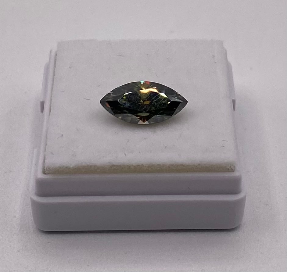 2 Carats Marquise VVS Stone