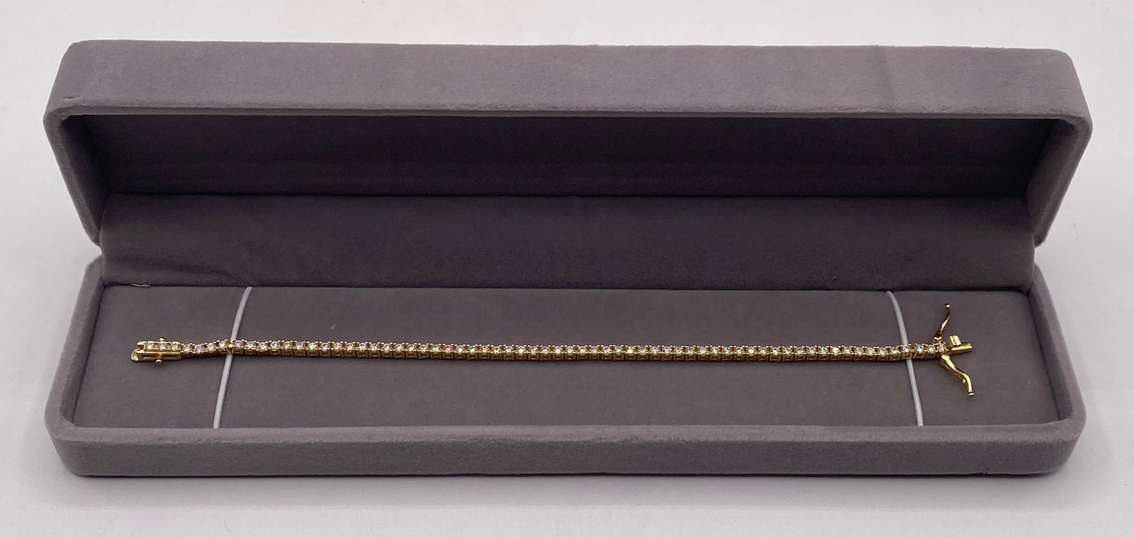 2MM VVS Moissanite Bracelet