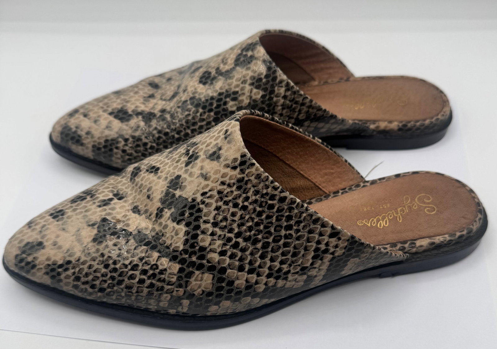 Seychelles Snake Print Leather Flat Mules – Women's Size 7 (1 of 2)