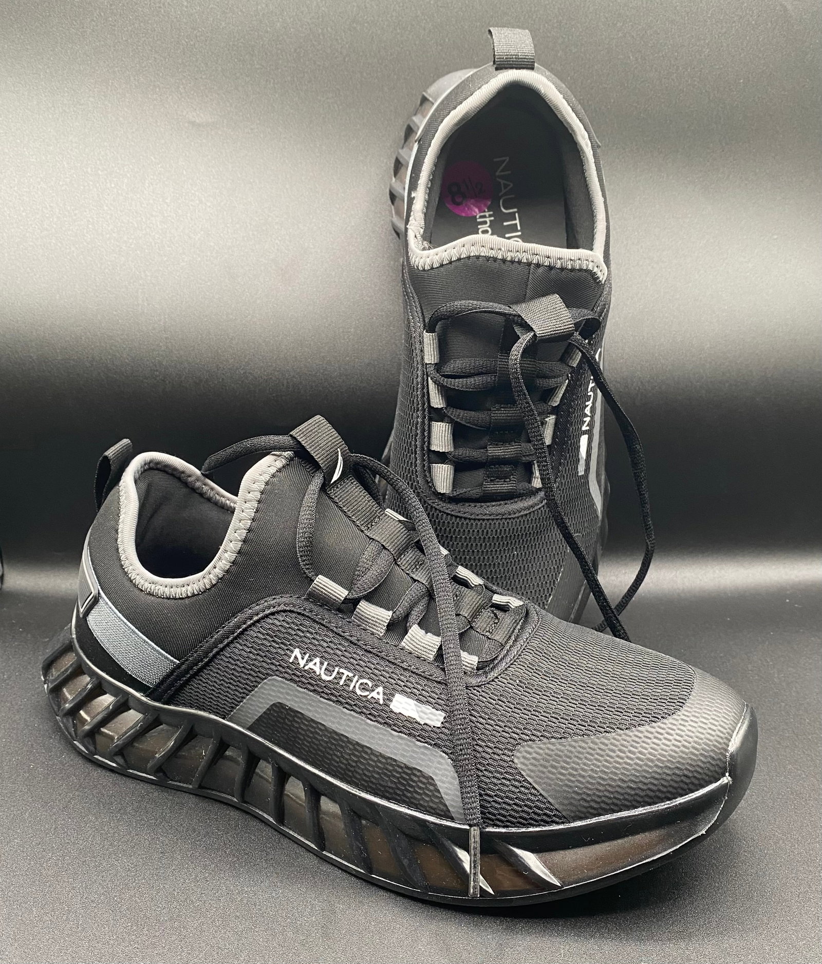 Nautica Men's Black & Grey Slip-On Athletic Running Sneakers – Size 8.5 (1 of 2)