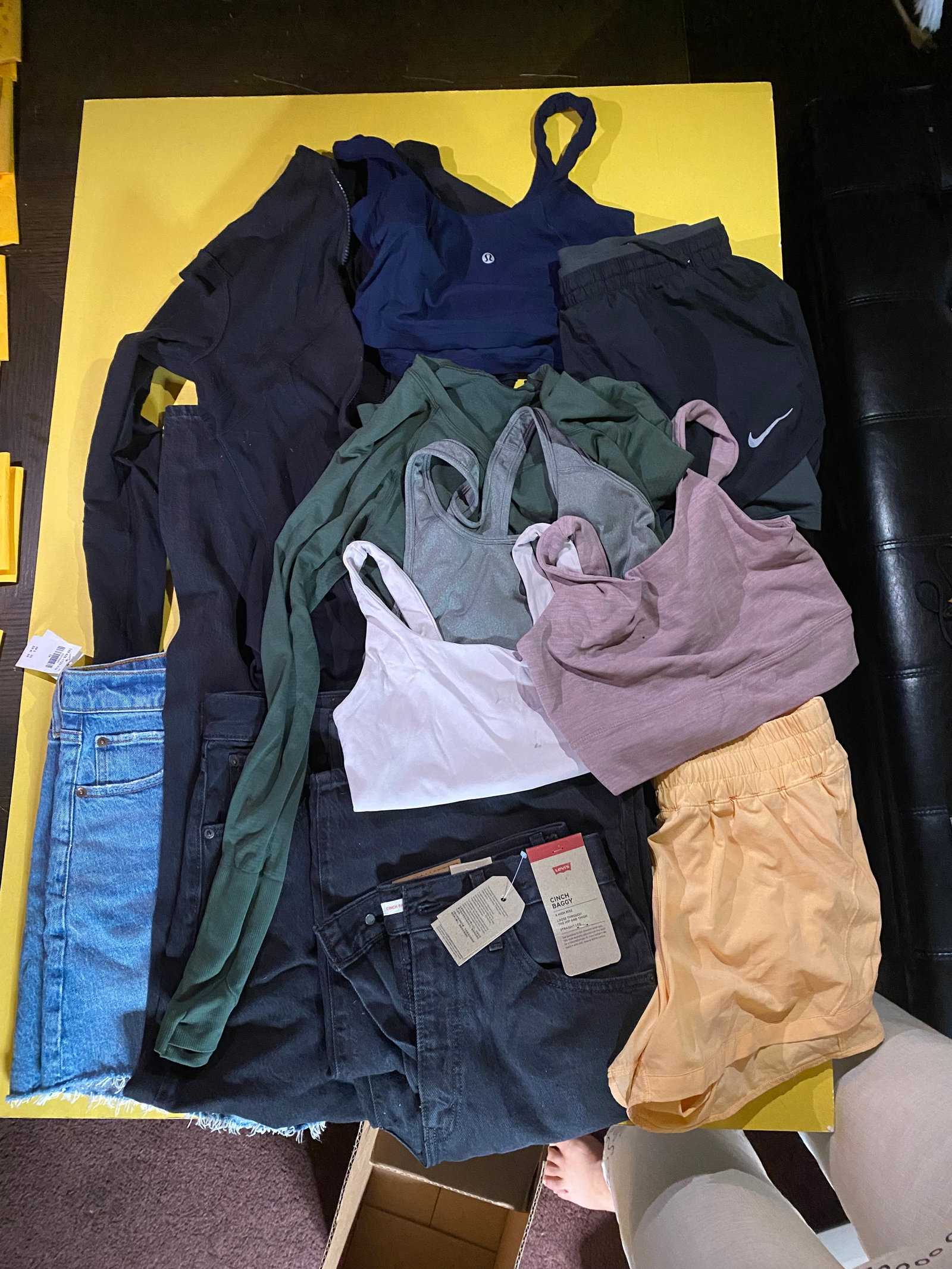 Lululemon Sports Bras, NWT Levi’s Cinch Baggy Jeans, Nike Shorts (1 of 2)