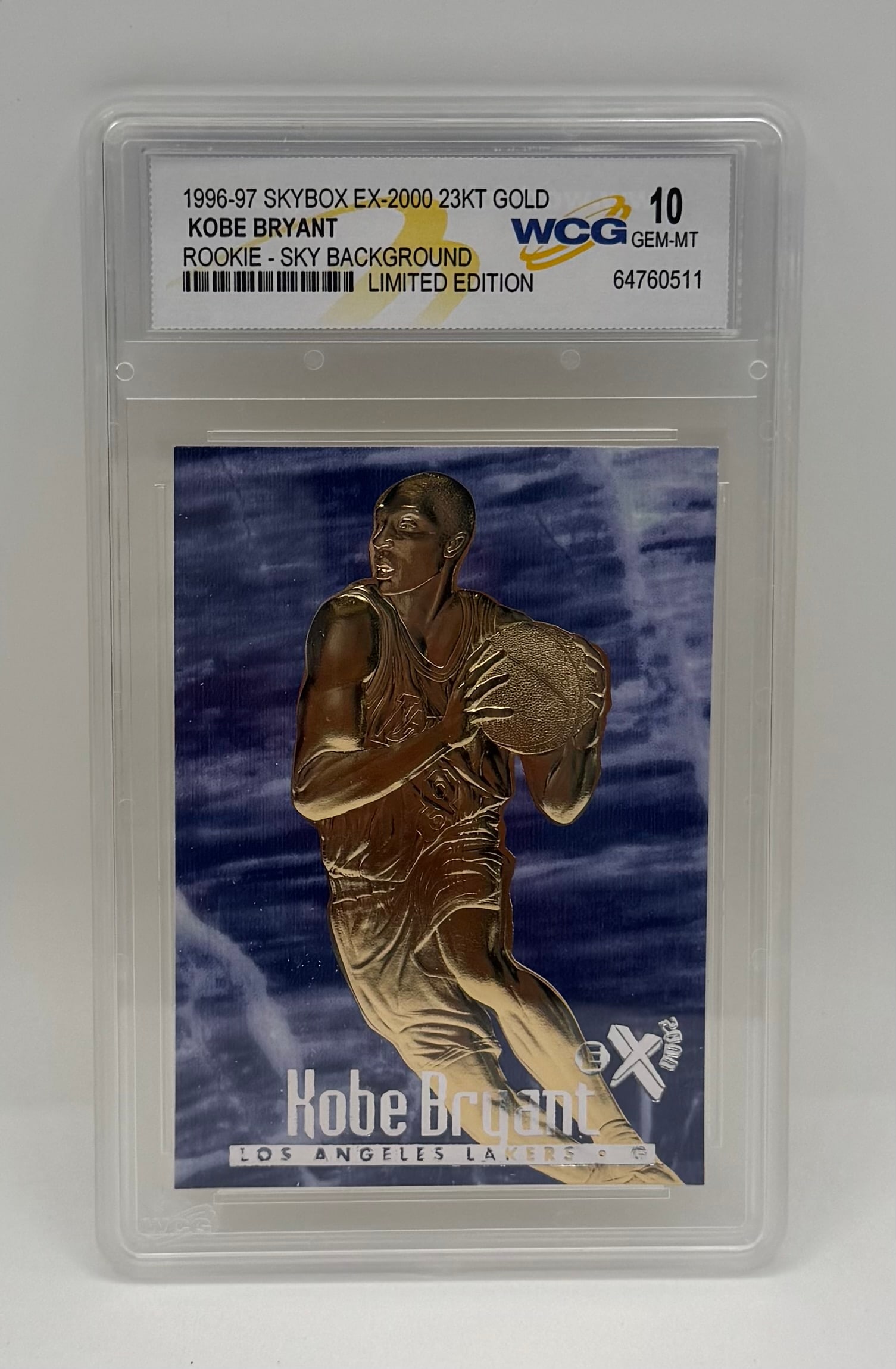 Kobe Bryant Rookie Sky Background: 1996-97 SkyBox EX-2000 23KT Gold Kobe Bryant Rookie Sky Background WCG 10 GEM MT