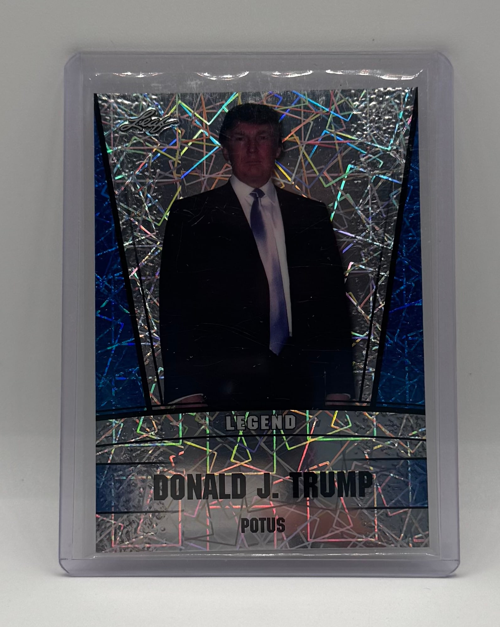 Donald Trump Blue Holo /20: 2023 Leaf Leaf Legend Donald J. Trump POTUS Geometric Holo Card /20