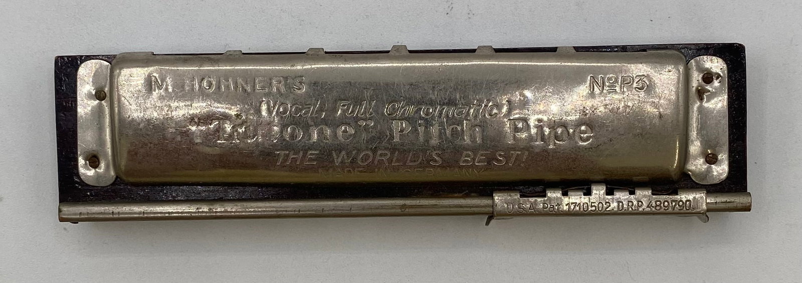 Vintage M. Hohner "Tritone" Vocal Full Chromatic Pitch Pipe No. P3: Up for auction is a vintage M. Hohner No. P3 "Tritone" vocal full chromatic pitch pipe. Features a sliding note selector mechanism along the front lip to select pitch notes across a full 12-note chrom
