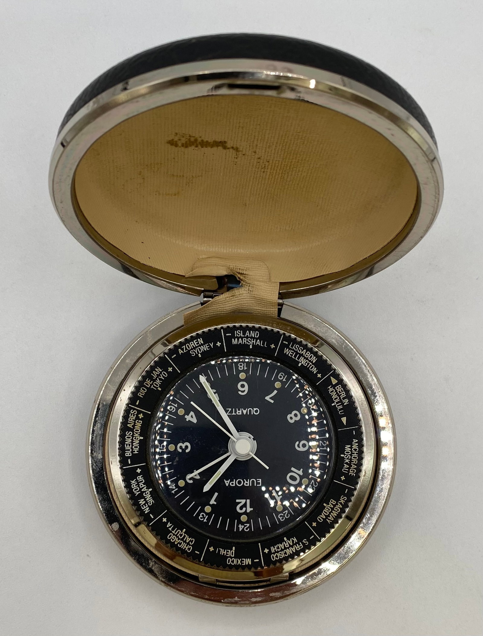 Vintage Europa World Time Quartz Travel Clock Compact Watch (1 of 3)