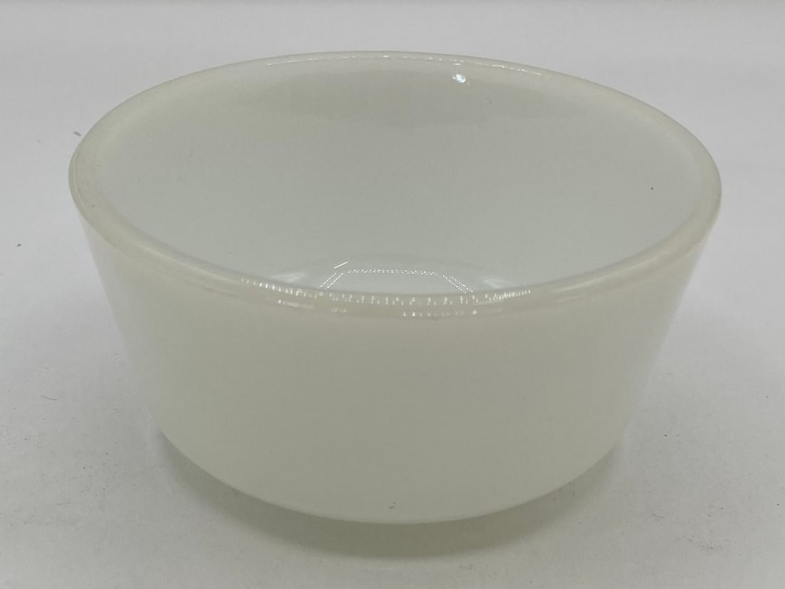 Vintage White Milk Glass Custard Ramekin Bowl - Oven & Microwave Safe (1 of 2)