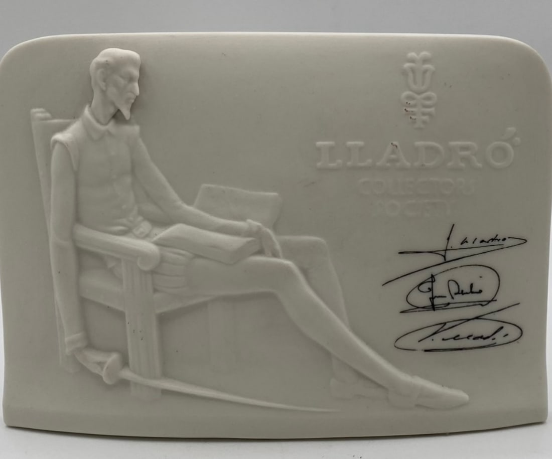 Vintage Lladro Collectors Society Don Quixote Matte Porcelain Sign Plaque #7603 (1985) (1 of 1)